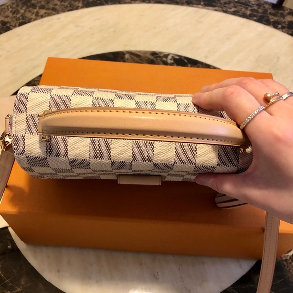 ✨SOLD✨New LOUIS VUITTON Damier Azur Croisette - Picture 8 of 16